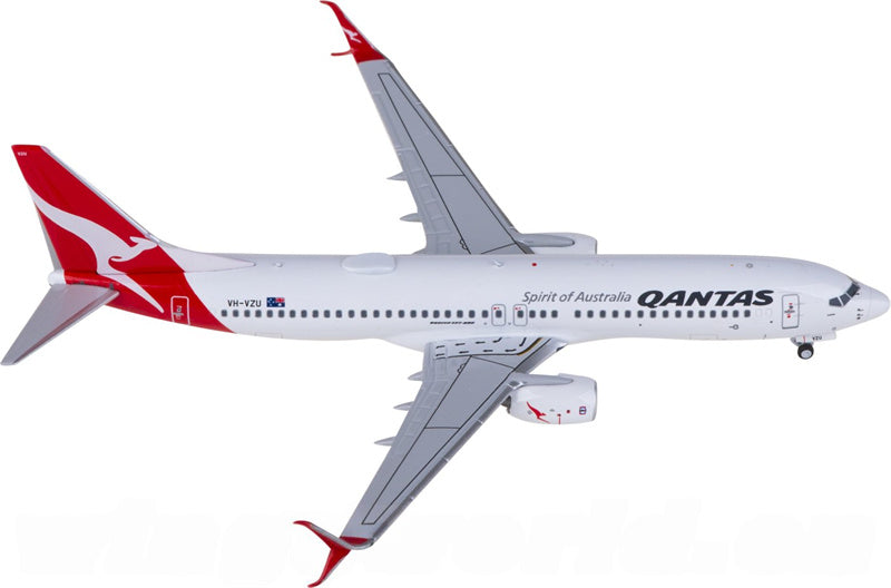 NG Models Qantas Boeing 737-800 VH-VZU 1:400 Diecast Model view 2