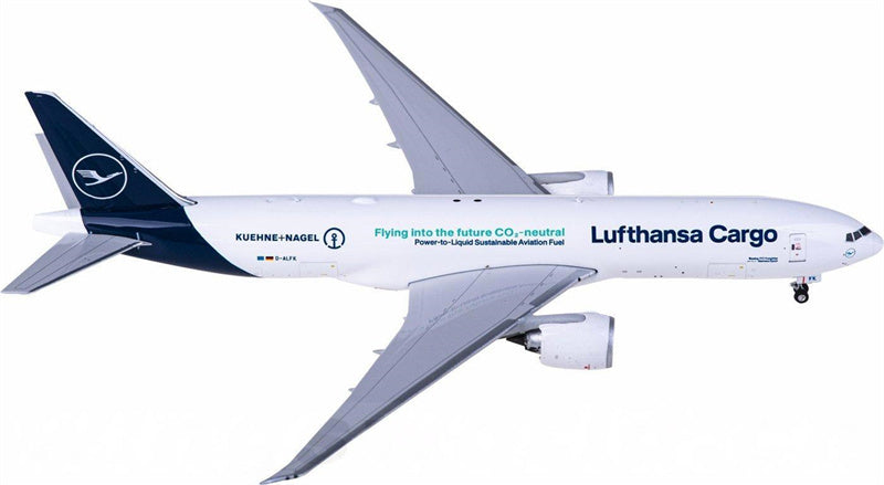 Phoenix Lufthansa Cargo Boeing 777-200F D-ALFK 1:400 Airplan Diecast Model view 2