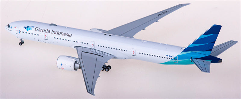 NG Models Garuda Indonesia Boeing 777-300ER PK-GIH 1:400 Diecast Model view 2