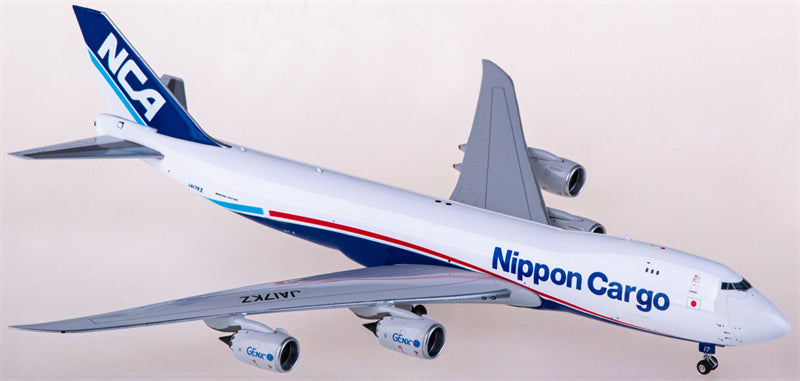 Phoenix Nippon Cargo Airlines Boeing 747-8F JA17KZ 1:400 Diecast Model view 2