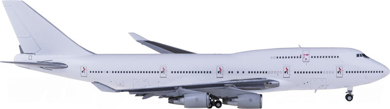 JC Wings Boeing 747-400 GE Engine Blank Flaps Down 1:400 Diecast Model view 1
