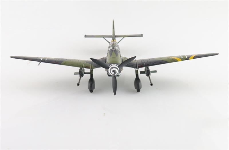 HOBBY MASTER Ju 87G-2 Tank Buster WNr. 494193 Stab./SG 2 Slovakia 1944 1:72 Airplane Pre-built Model