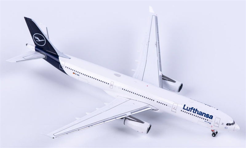 Aether Lufthansa Airbus A330-300 D-AIKI 1:500 Diecast Model view 4