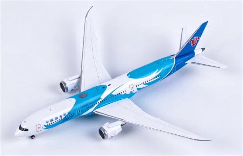 NG Models 1:400 China Southern Airlines Boeing 787-9 Dreamliner B-20EH  DIECAST Model
