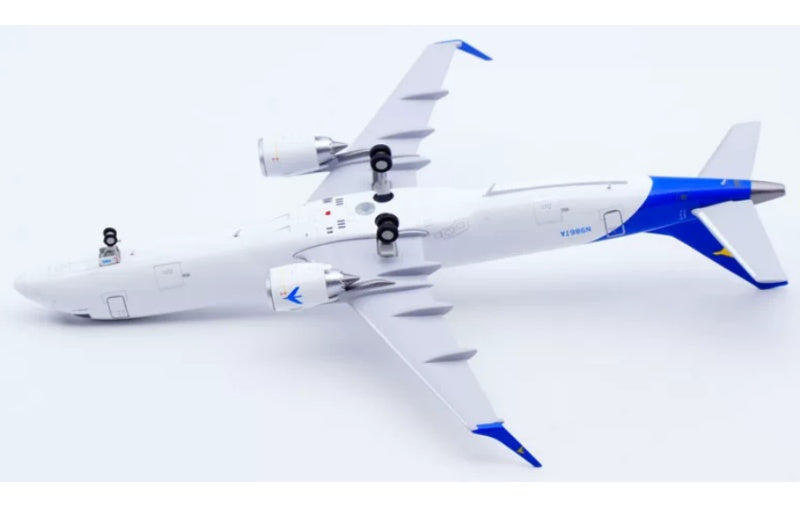 JC Wings 1:200 E-FREIGHTER ERJ-190F N986TA  DIECAST Model
