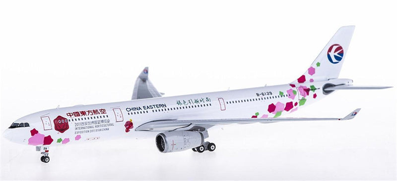 Phoenix China Eastern Airbus A330-300 B-6129 1:400 Diecast Model view 2