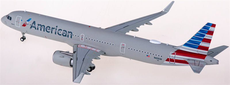 Geminijets American Airlines Airbus A321neo N421UW 1:200 Diecast Model view 2