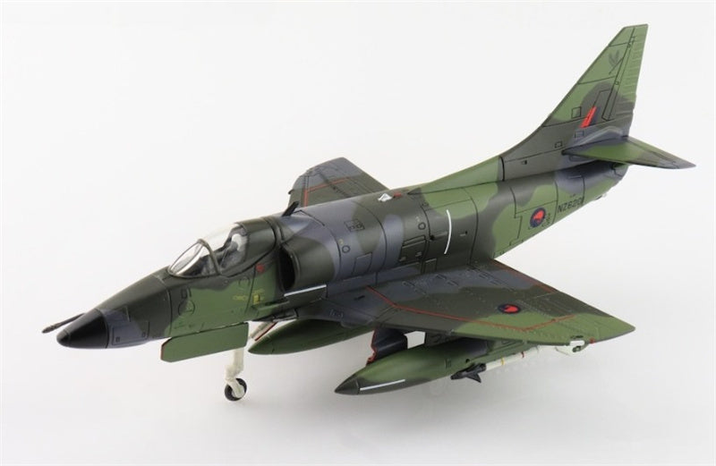 Hobby Master A-4K Lizard Scheme NZ6201 2 Squadron RNZAF New Zealand 1987 1:72 Airplane Pre-built Model