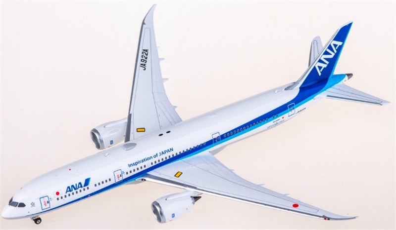 Phoenix 1:400 ANA Boeing 787 JA922A Diecast Model view 2