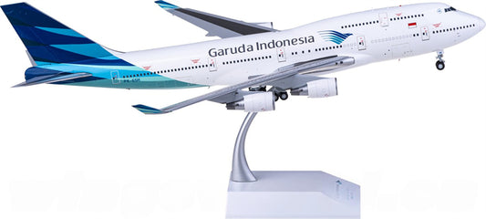 JC Wings Garuda Indonesia Boeing 747-400 PK-GSH 1:200 Diecast Model view 1