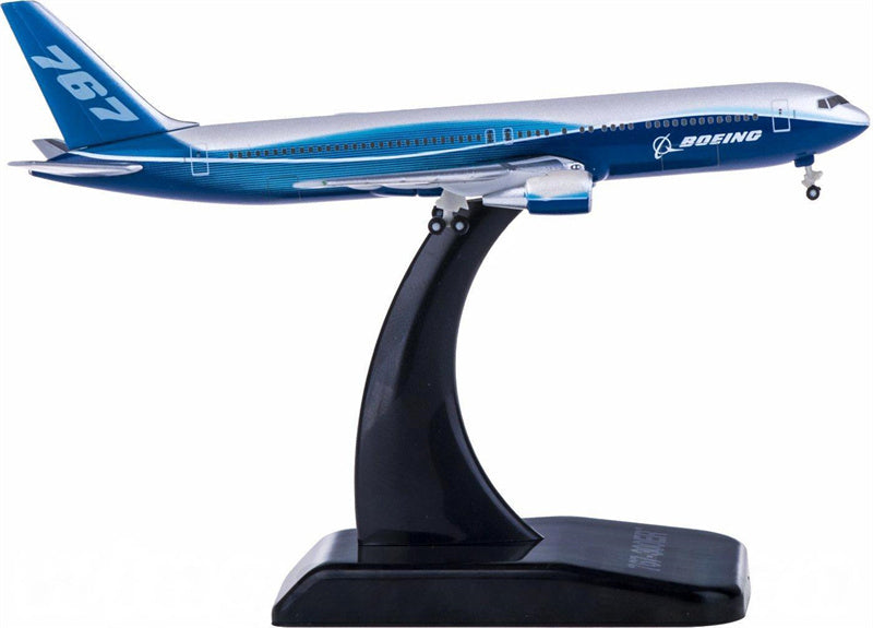 Hogan Boeing 767-300ER 1:500 Diecast Model view 3