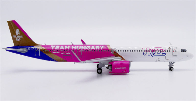 JC Wings 1:400 Wizz Air Airbus A321neo HA-LGI Diecast Model view 5