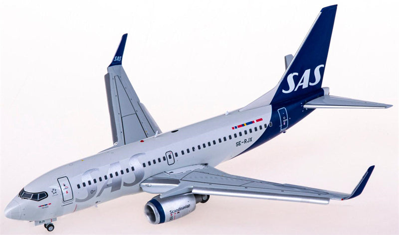 JC Wings SAS Boeing 737-700 SE-RJX Flaps Down 1:200 Diecast Model view 1