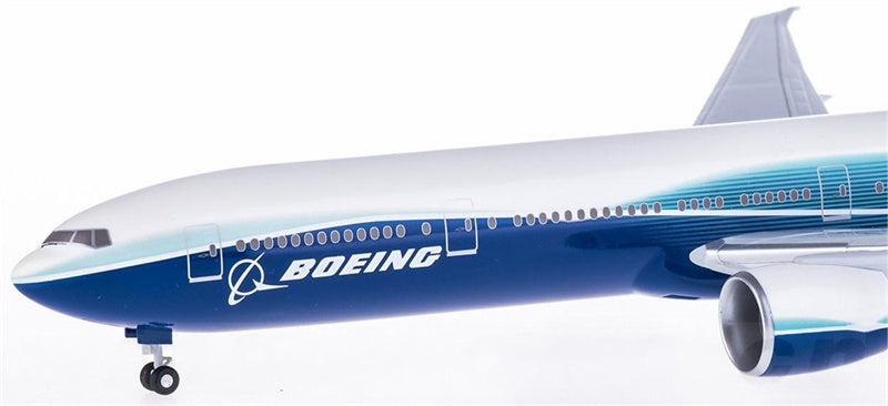 Hogan Boeing 777-300ER Boeing Dream Paint 1:200 ABS Model view 3