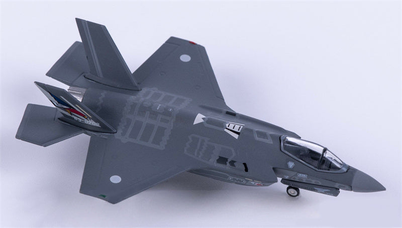 Herpa 1:200 Japan Air Self-Defense Force Lockheed Martin F-35A 09-8720  Diecast Model