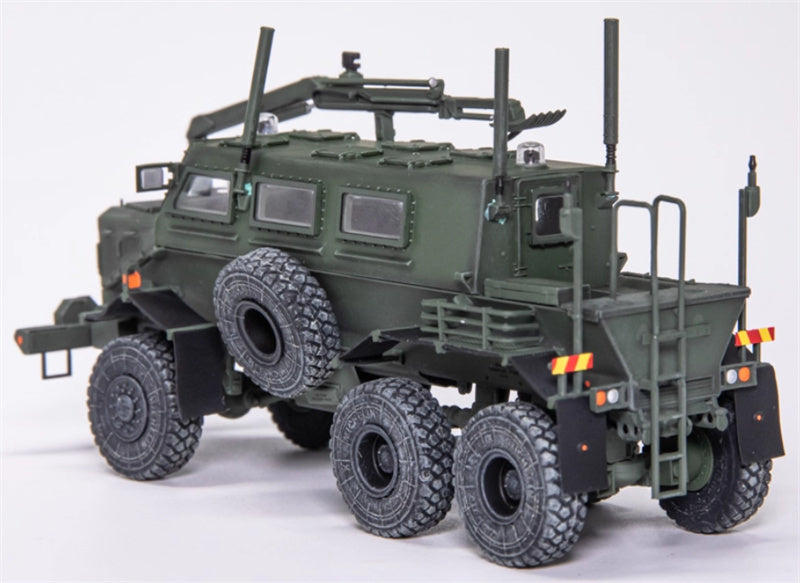 T-MODEL Buffalo Lightning Protection Vehicle US Army Engineering Force Baghdad 2004 green 1:72 Tank Pre-built Model