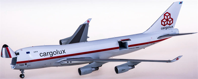 JC Wings Cargolux Boeing 747-400F LX-NCL Interactive Series 1:200 Diecast Model view 2