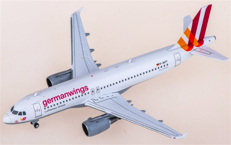 JC Wings Germanwings Airbus A320 D-AIPT 1:400 Diecast Model view 2