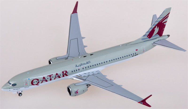 NG Models Qatar Boeing 737 MAX 8 A7-BSE 1:400 Diecast Model view 4