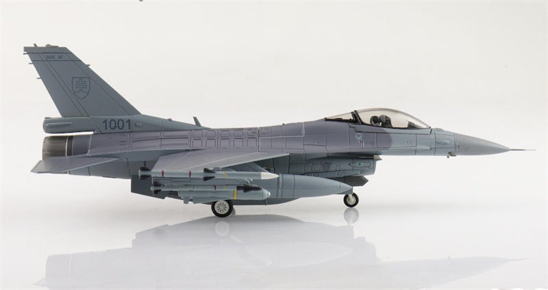 HOBBY MASTER F-16 Block 70 Slovak AF (single seater) 1001 Slovak Air Force 2024 1:72 Aircraft Pre-built Model