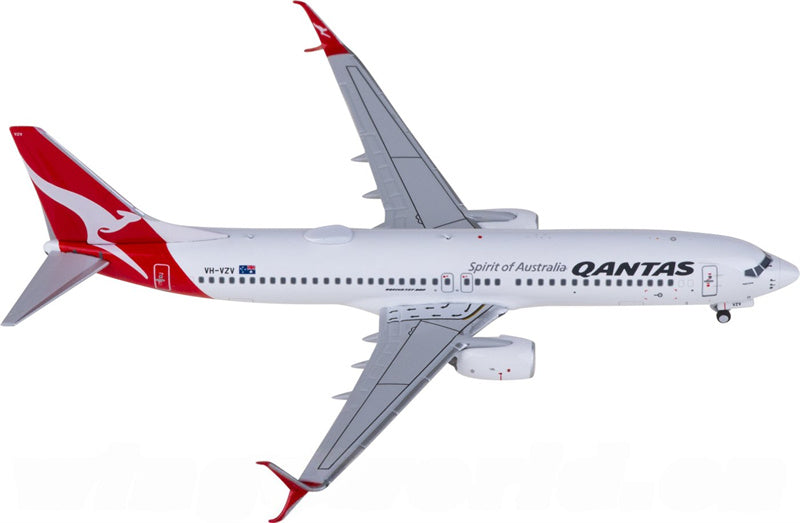 NG Models Qantas Boeing 737-800 VH-VZV 1:400 Diecast Model view 2