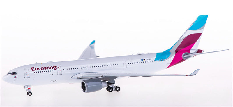 Phoenix Eurowings Airbus A330-200 D-AXGA 1:400 Diecast Model view 5