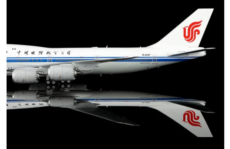 SQ Wings 1:200 Air China B747-8I B-2487 Standard Edition DIECAST Model