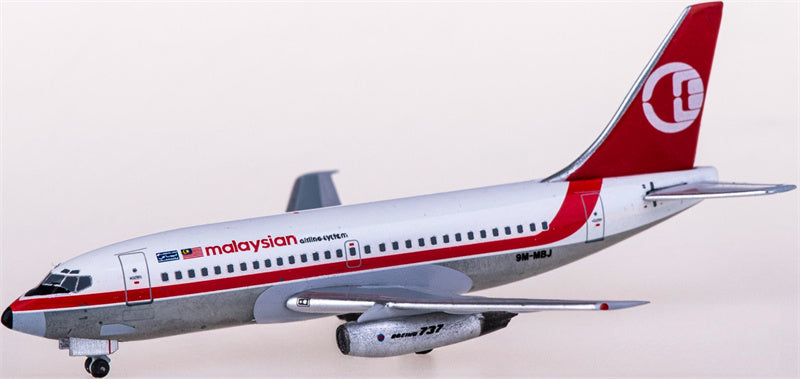 AeroClassics Malaysia Airlines Boeing 737-200 9M-MBJ 1:400 Diecast Model view 1