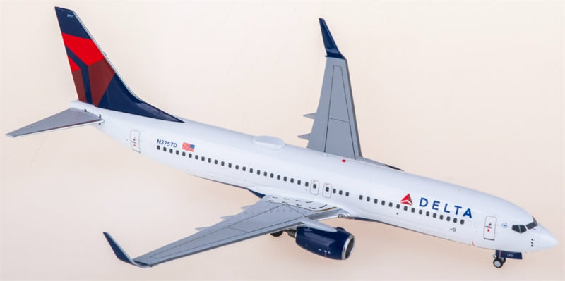NG Models Delta Air Lines Boeing 737-800 N3757D 1:200 Diecast Model view 1