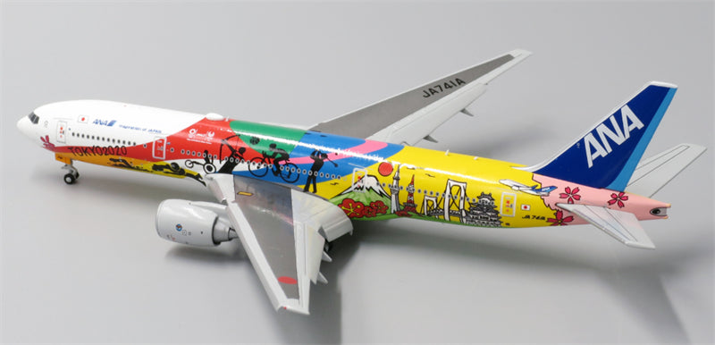 JC Wings 1:400 ANA Boeing 777-200 JA741A Flaps down DIECAST Model