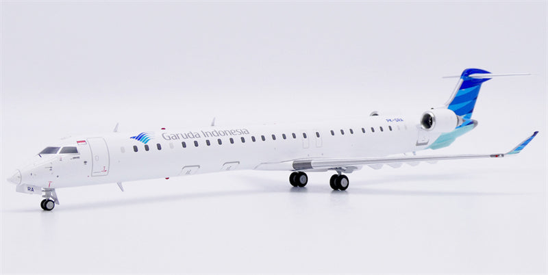 JC Wings 1:200 Garuda Indonesia Bombardier CRJ-1000ER PK-GRA  DIECAST Model