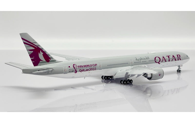 JC Wings 1:400 Qatar Airways B777-300ER A7-BEF Flaps down DIECAST Model