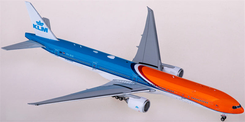 Phoenix KLM for Boeing 777-300ER PH-BVA 1:400 Airplane Pre-built  Airliner Model Display