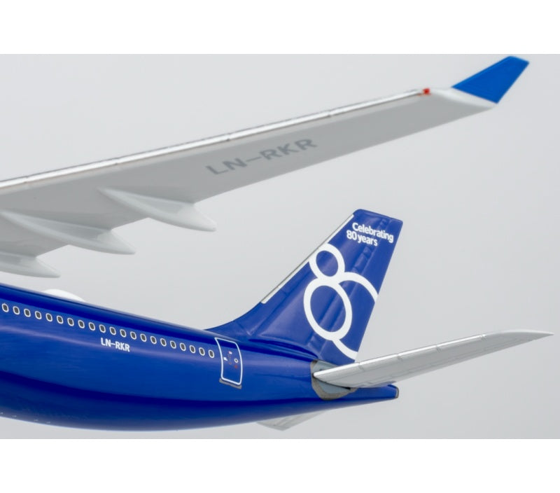 NG Models 1:400 SAS A330-300 LN-RKR Regular version DIECAST Model