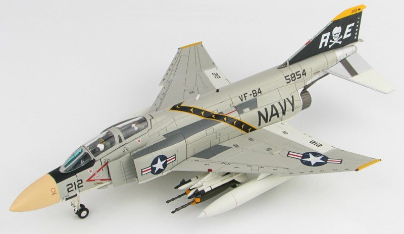 HOBBY MASTER USN F-4J VF-84 1:72 Model 1972 USS Franklin D. Roosevelt Jolly Rogers 155854