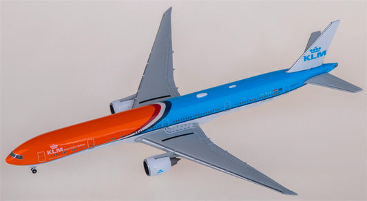 Herpa KLM for Boeing 777-300ER PH-BVA 1:500 Airplane Pre-built Airliner Model Display