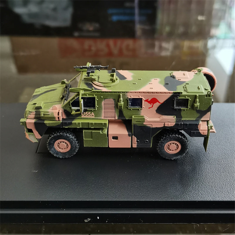 DRAGON Bushmaster Protected Mobility Vehicle 1:72 Tank Pre-built Model
