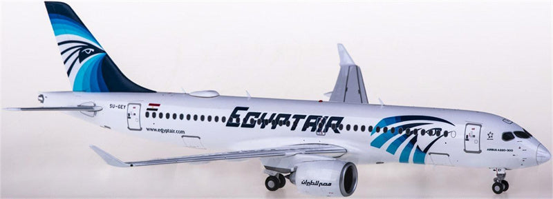 JC Wings EgyptAir Airbus A220-300 SU-GEY 1:200 Diecast Model view 2