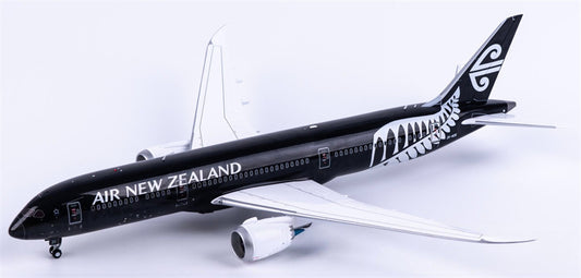 SQ Wings 1:200 Air New Zealand Boeing 787-9 ZK-NZE  Diecast Model