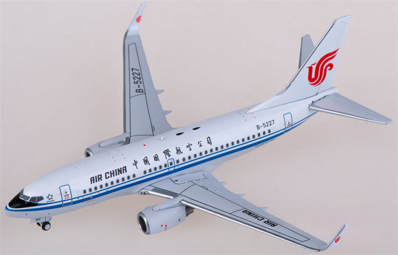 C Air China Boeing 737-700 B-5227 1:400 Diecast Model view 4