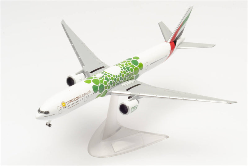 Herpa 1:500 Emirates Boeing 777-300ER A6-ENB  DIECAST Model
