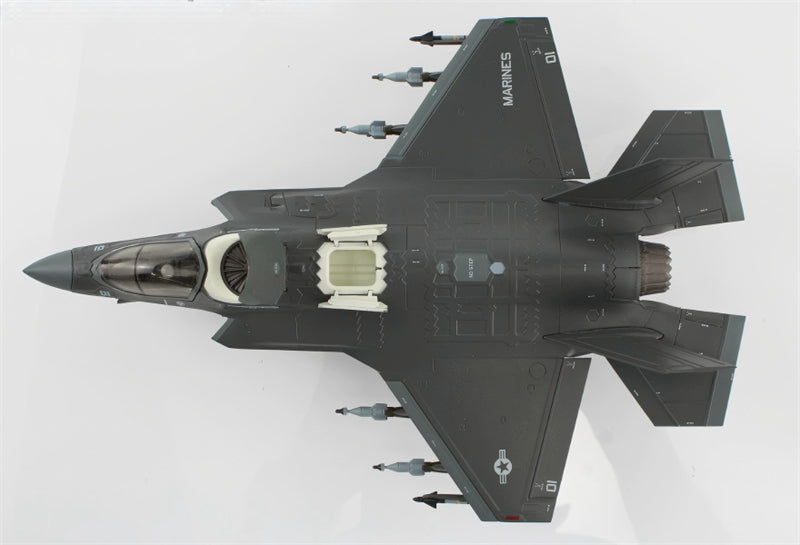 HOBBY MASTER USMC F-35B VMFA-214 Black Sheep 1:72 Model 2023 Beast Mode 170053 / WE-01