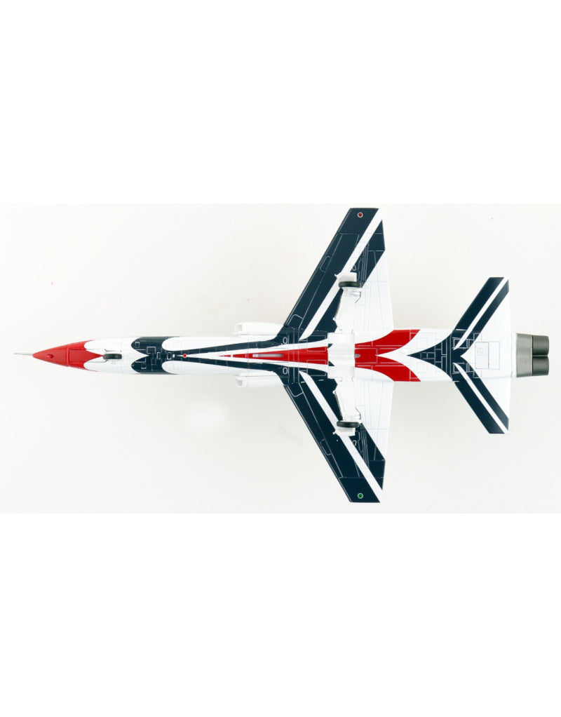 HOBBY MASTER US Air Force T-38  1:72 Model 1970  Thunderbirds #1