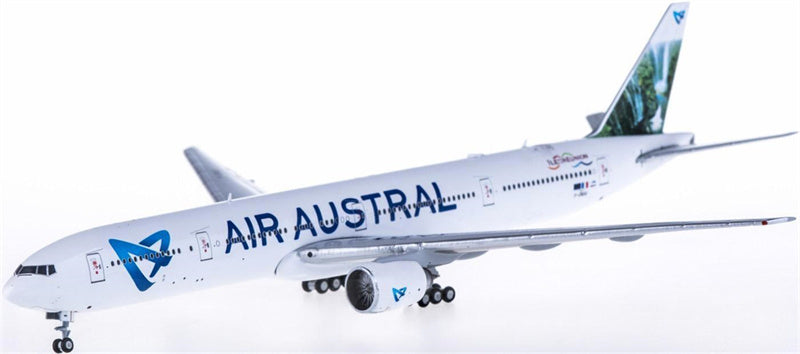 JC Wings Air Austral Boeing 777-300ER F-ONOU 1:400 Diecast Model view 2