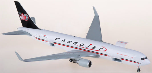 Geminijets Cargojet Boeing 767-300ER C-FGSJ Interactive Series 1:200 Diecast Model view 1