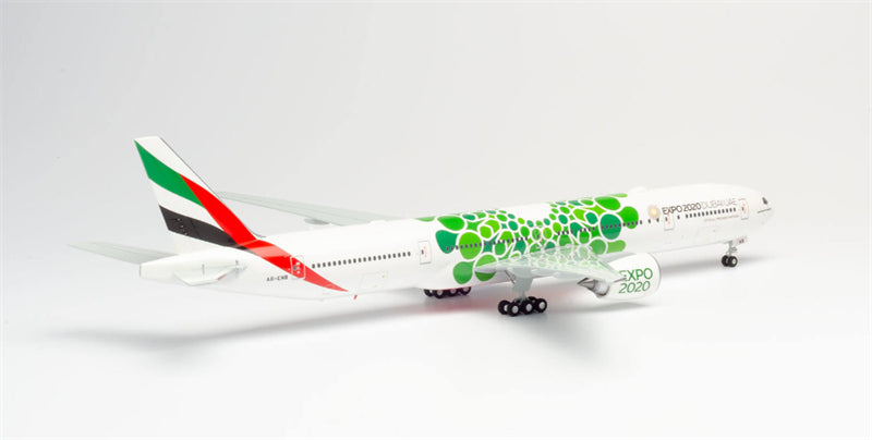 Herpa 1:200 Emirates Boeing 777-300ER A6-ENB  ABS Model