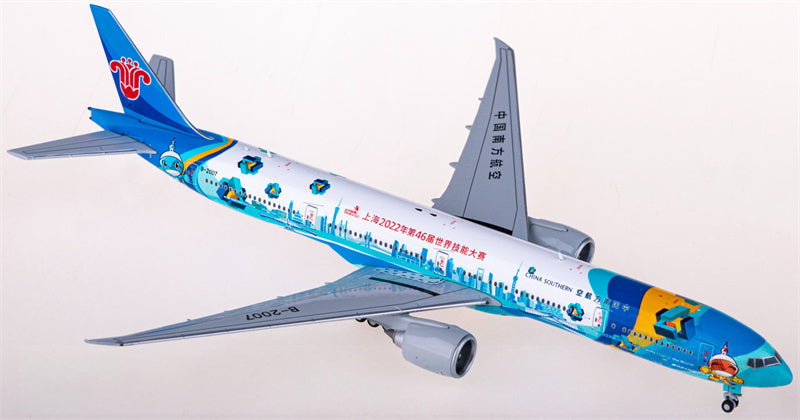 JC Wings China Southern Boeing 777-300ER B-2007 1:400 Diecast Model view 4