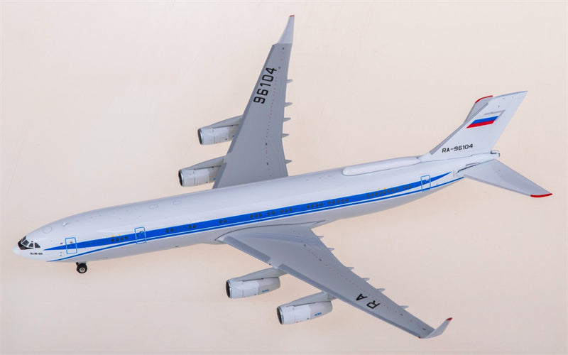 Phoenix Russia Federal Security Services Ilyushin IL-96-400 RA-96104 1:400 Diecast Model view 2
