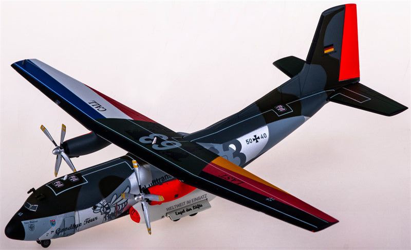 Herpa Luftwaffe Transall C-160 50+40 1:200 Diecast Model view 3
