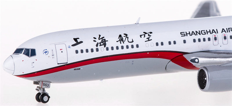 JC Wings Shanghai Airlines Boeing 767-300 B-2563 1:400 Diecast Model view 4